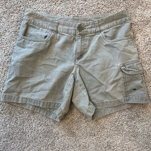 The North Face Women's Olive Cargo Shorts